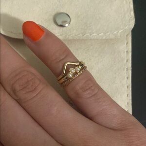 💕5 For$15 Lovisa Elegant Gold and Pearl Ring Set